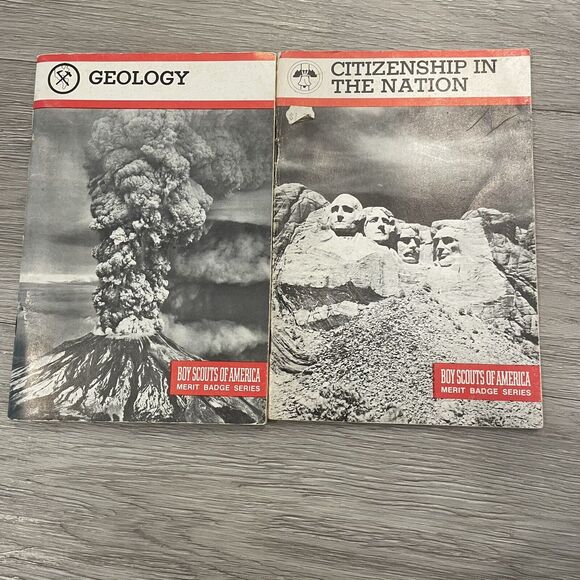 VTG Lot Of 4 Boy Scouts Of America Merit Badge Series Boys Life Handbook - Picture 5 of 11